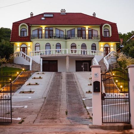 Rya Residence Oradea Exterior photo